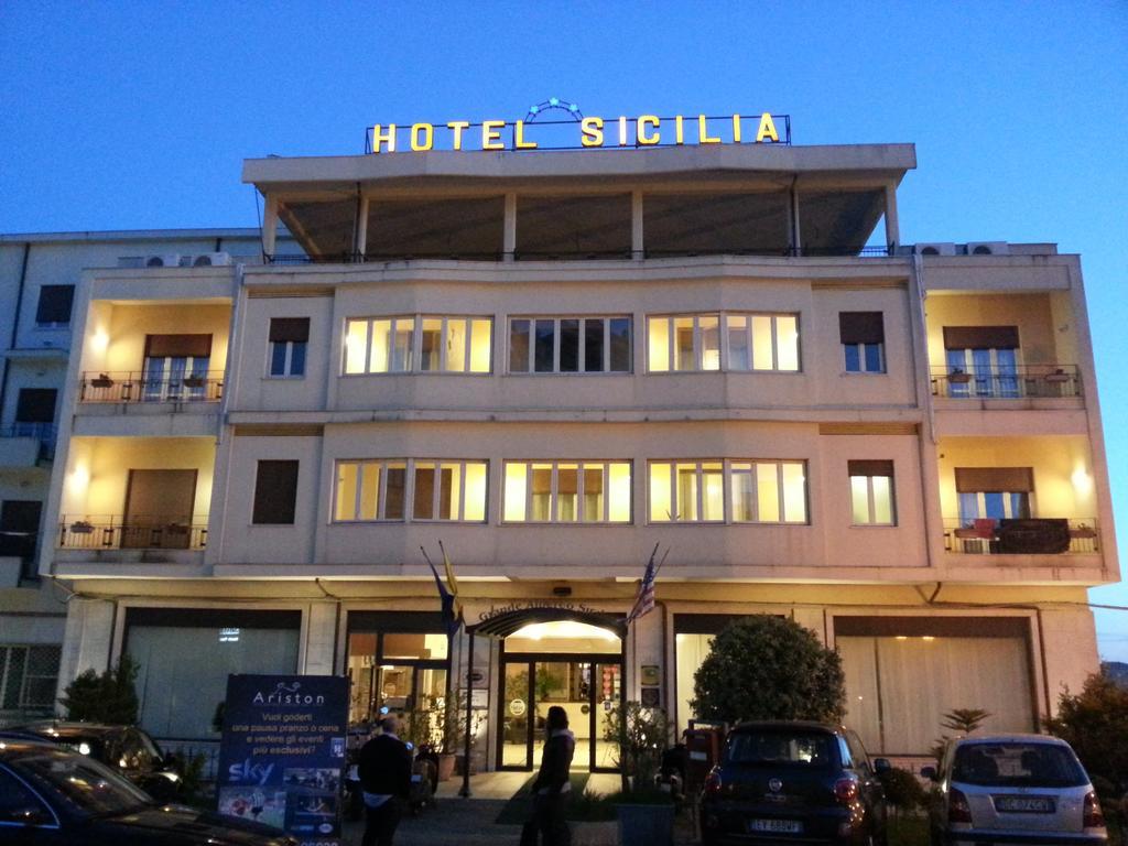 Hotel Sicilia Enna Exterior photo